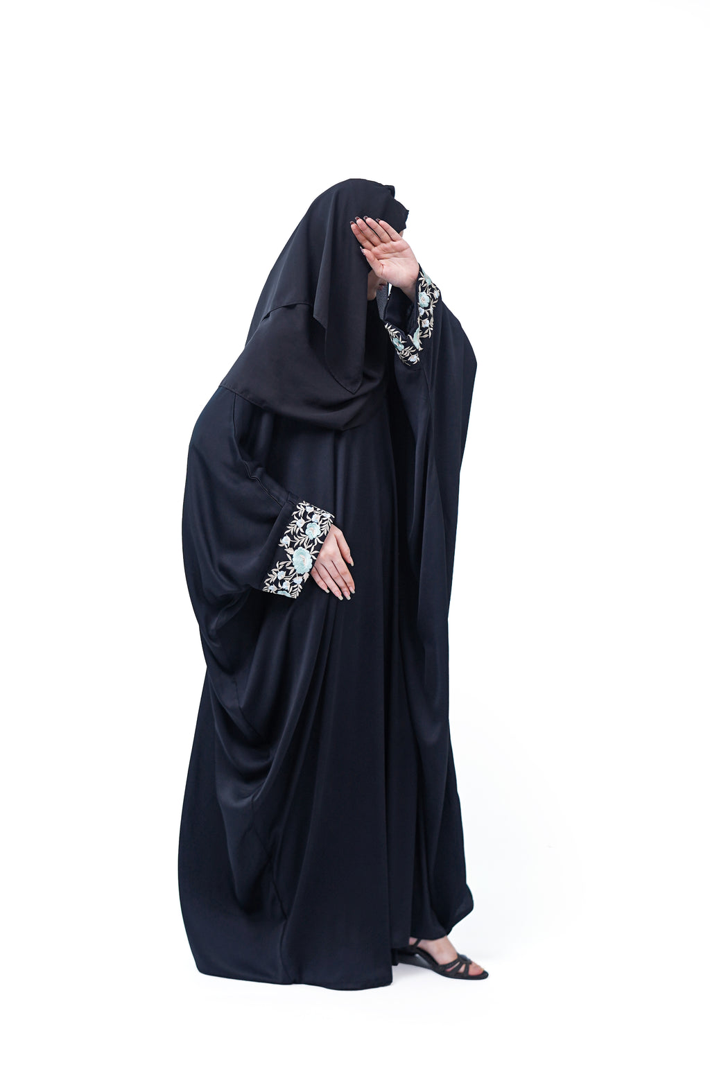 Zareen Noir