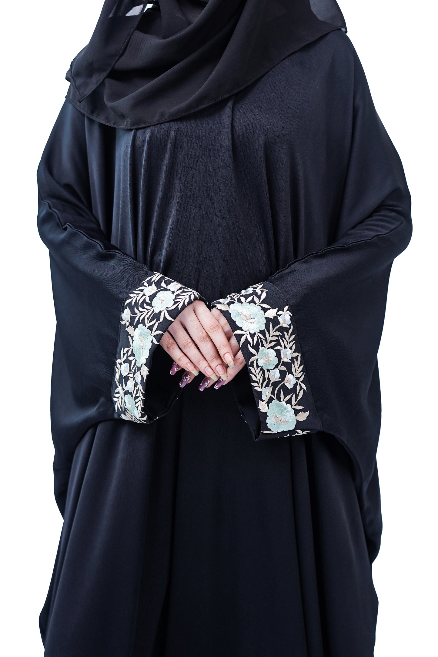 Zareen Noir