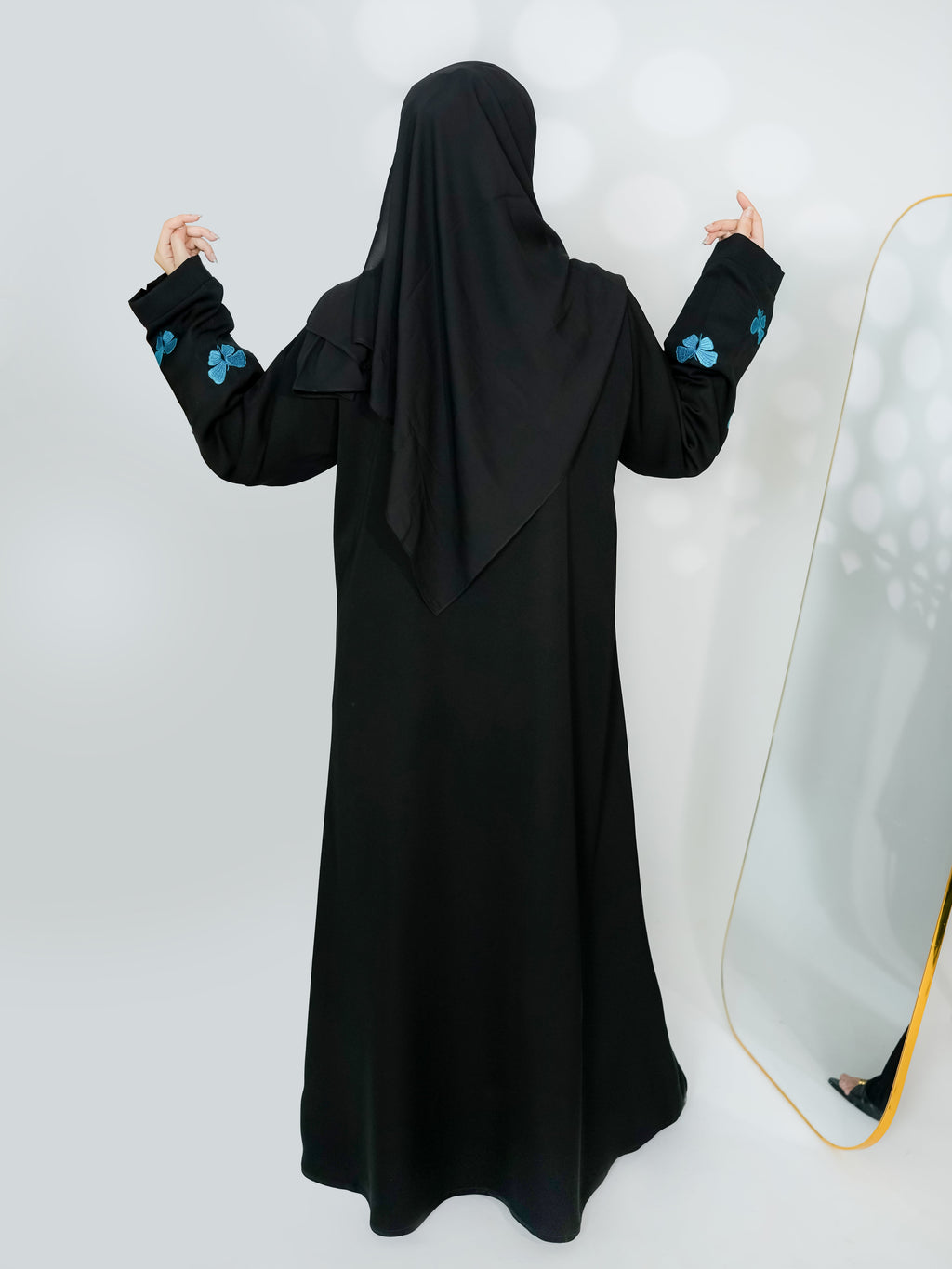 Nura Bleu