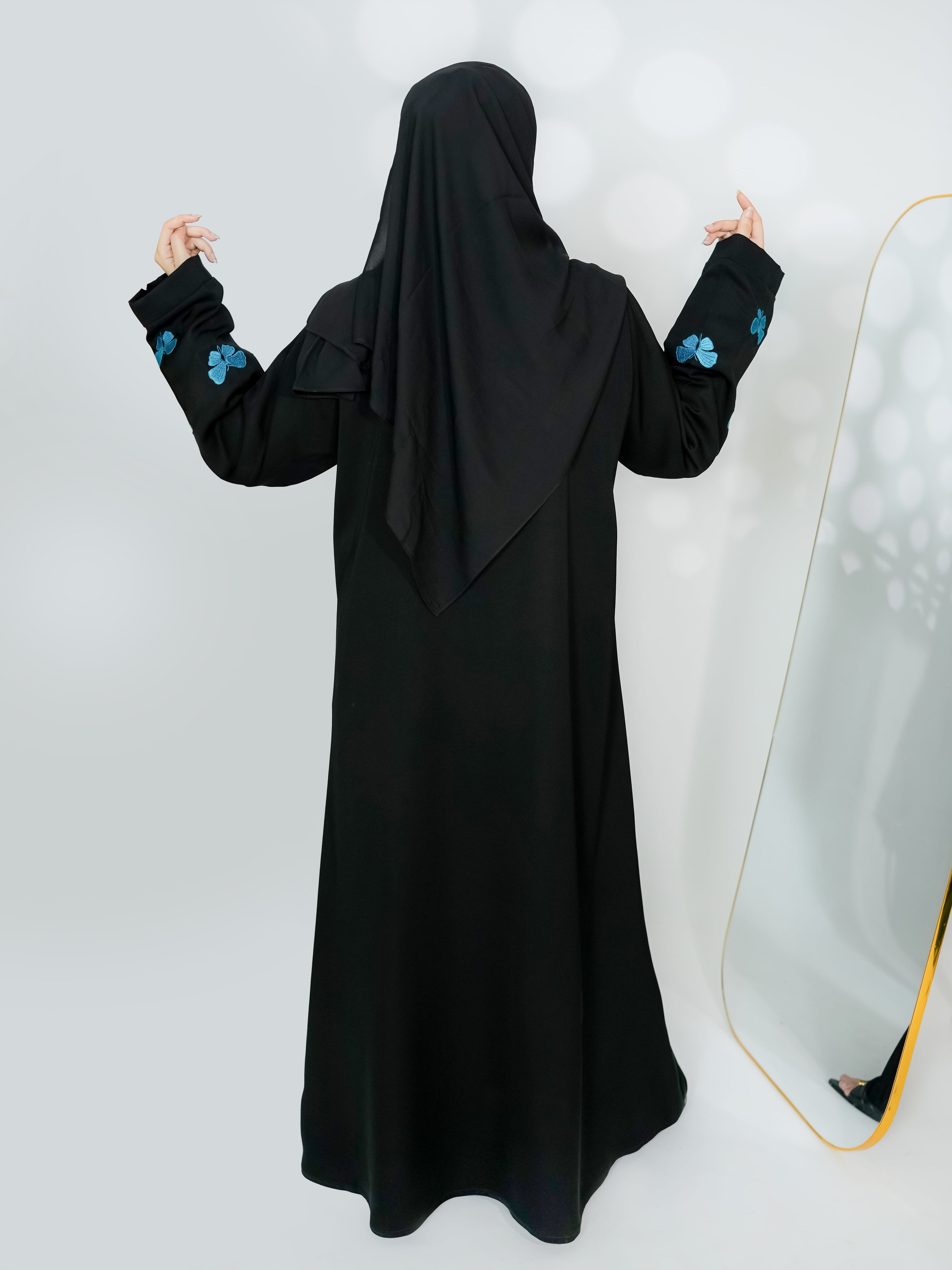 Nura Bleu