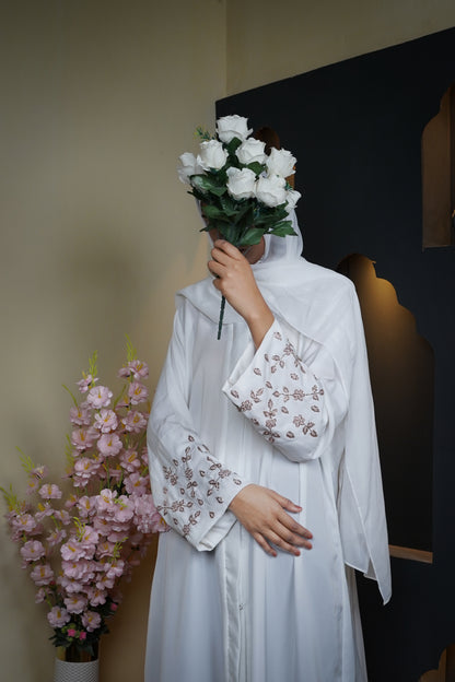 Elara White