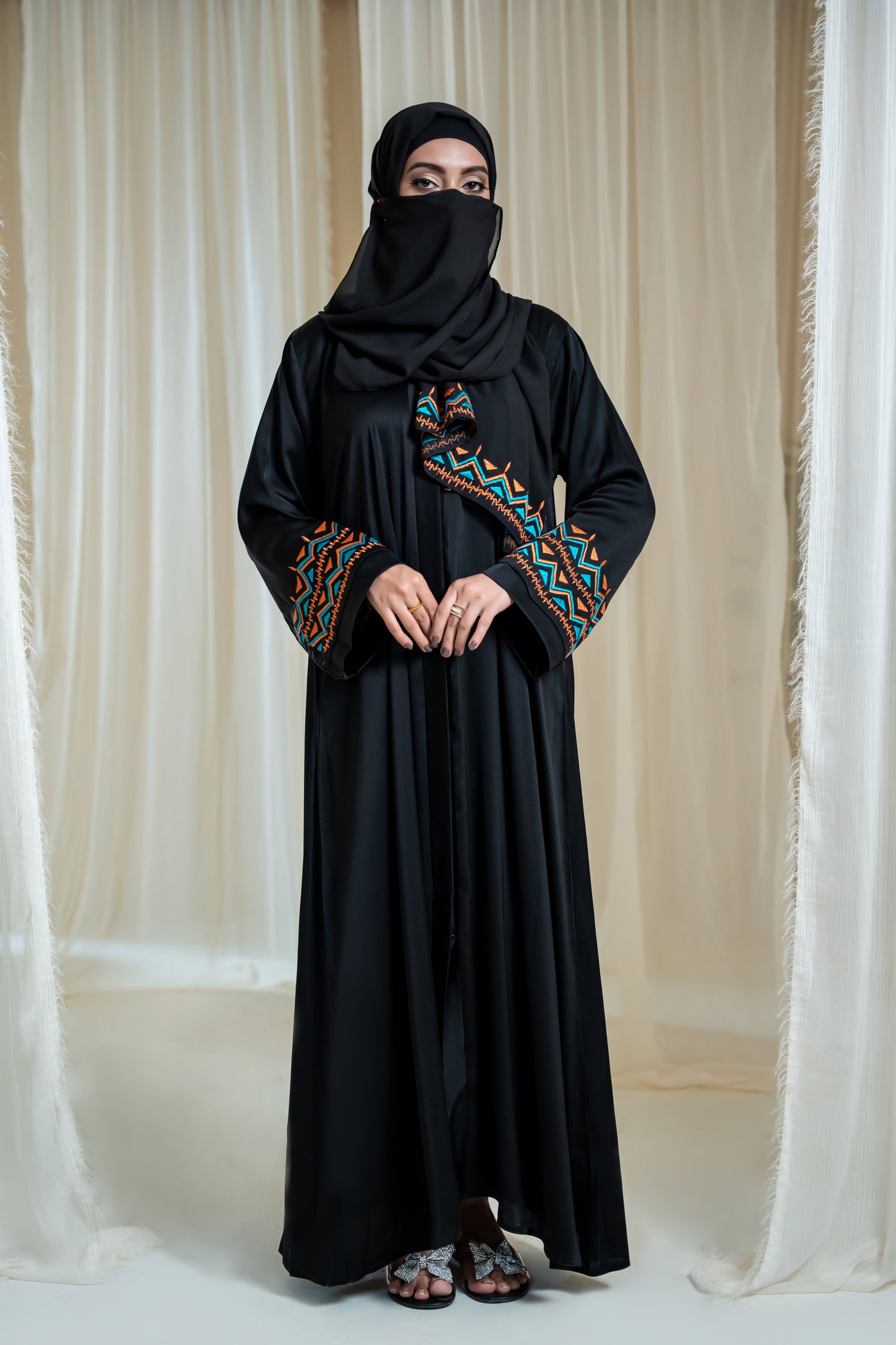 Zayna Noir